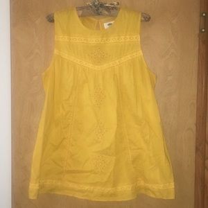 Crochet detail sleeveless top Size L Mustard